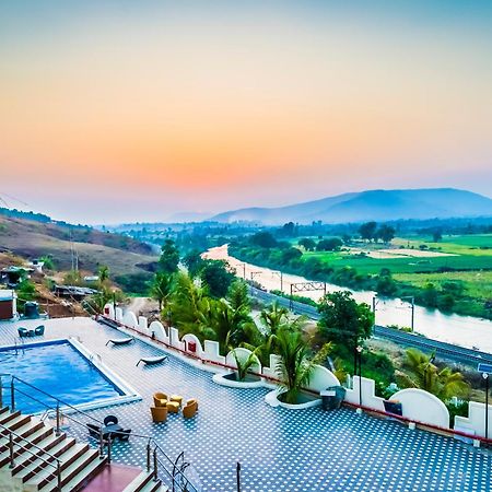 Ratnaa Resort Khamshet Eksteriør bilde